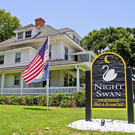 Night Swan Intracoastal Bed & Breakfast New Smyrna Beach Dış mekan fotoğraf