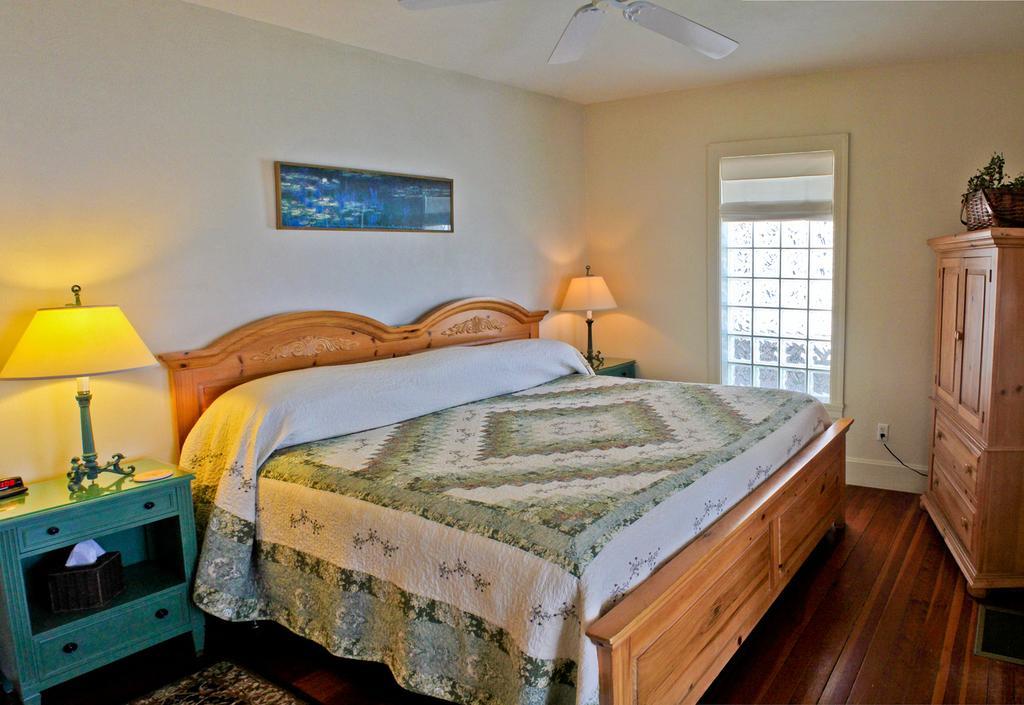 Night Swan Intracoastal Bed & Breakfast New Smyrna Beach Dış mekan fotoğraf