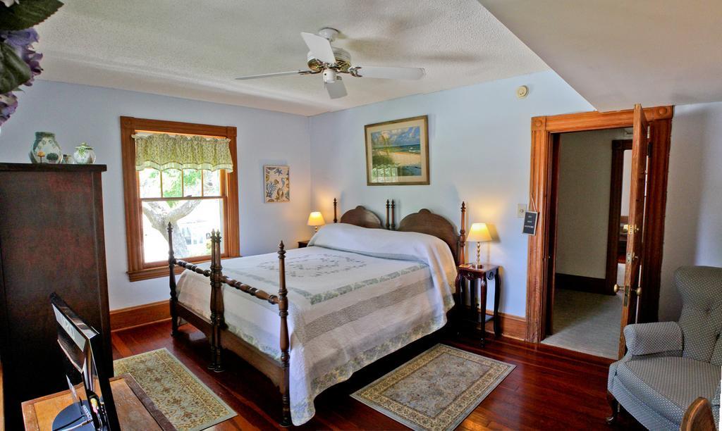 Night Swan Intracoastal Bed & Breakfast New Smyrna Beach Dış mekan fotoğraf