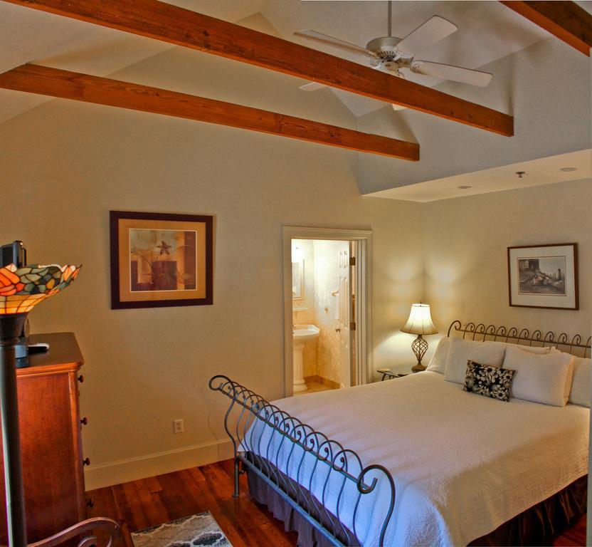 Night Swan Intracoastal Bed & Breakfast New Smyrna Beach Dış mekan fotoğraf