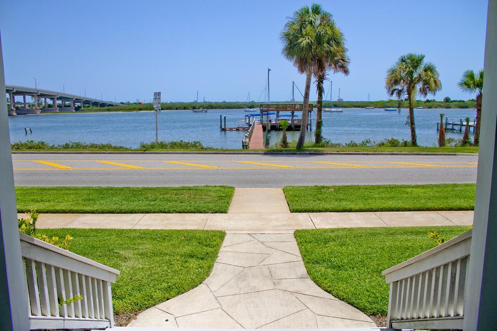 Night Swan Intracoastal Bed & Breakfast New Smyrna Beach Dış mekan fotoğraf