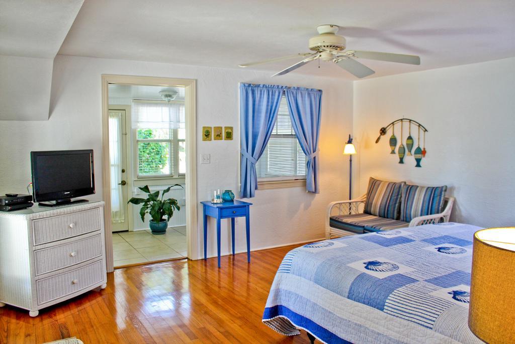 Night Swan Intracoastal Bed & Breakfast New Smyrna Beach Dış mekan fotoğraf