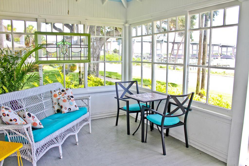 Night Swan Intracoastal Bed & Breakfast New Smyrna Beach Dış mekan fotoğraf